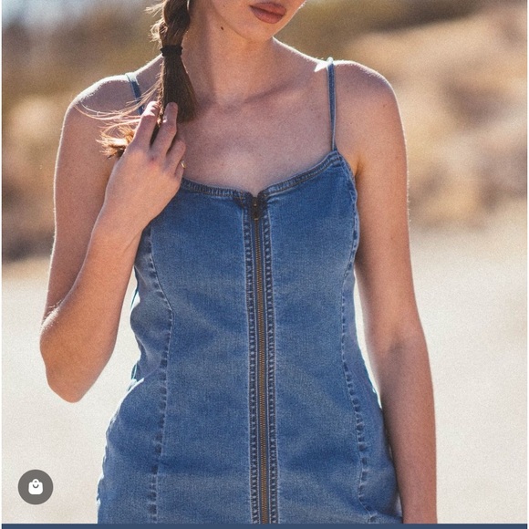 👗 - Picture 13 of 14